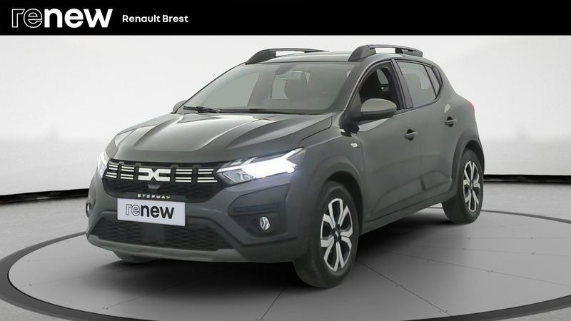Gris Utilisé 2023 Dacia Sandero Expression Citadine | 16 590 € (Prix assez cher) - Image 1/4