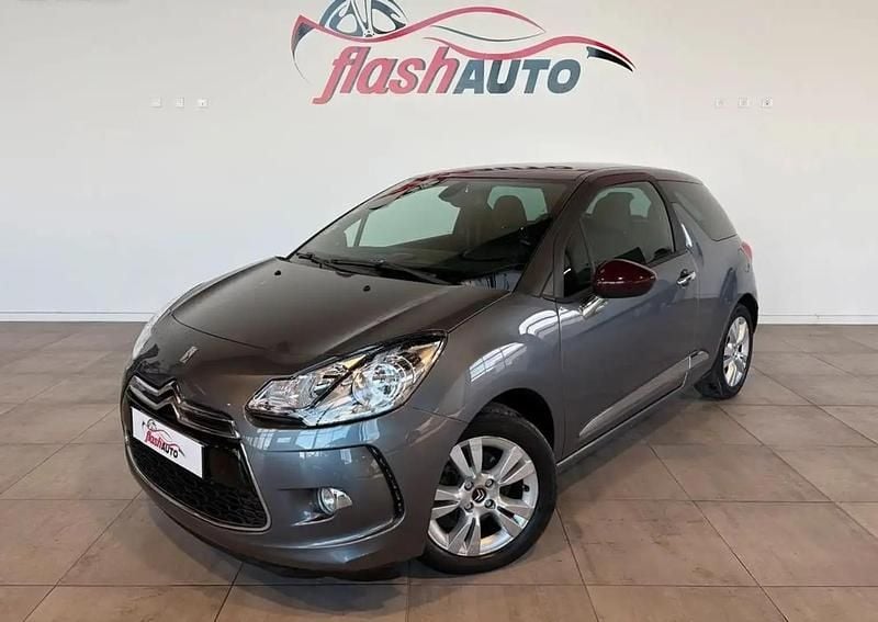 Gris Occasion 2011 Citroën DS3 Berline | 6 400 € (Prix juste) - Image 1/4