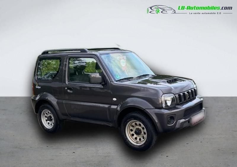 Utilisé 2017 Suzuki Jimny SUV | 21 400 € (Prix cher) - Image 1/4