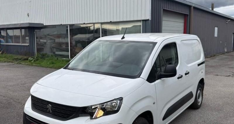 Utilisé 2022 Peugeot Partner Premium Van | 11 999 € - Image 1/4