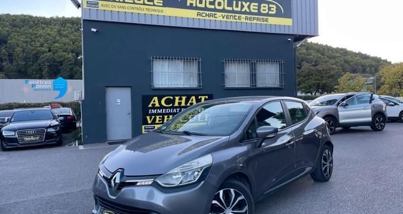 Utilisé 2015 Renault Clio IV Citadine | 5 990 € (Prix assez cher) - Image 1/4