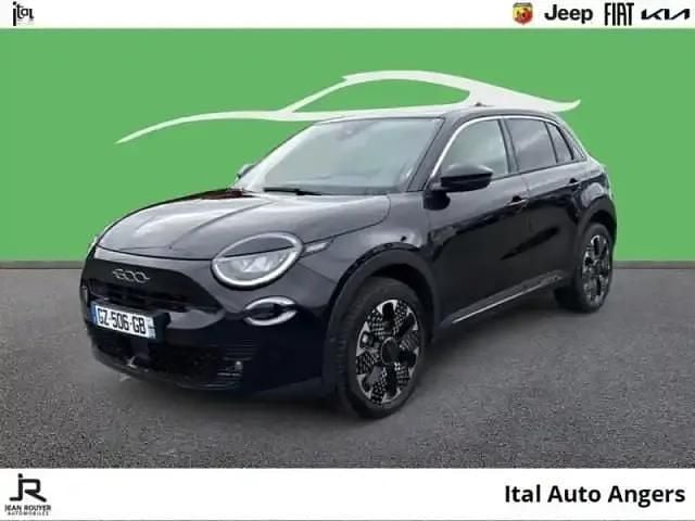 Onyx black Occasion 2024 Fiat 600 La Prima SUV | 19 990 € (Bon prix) - Image 1/4