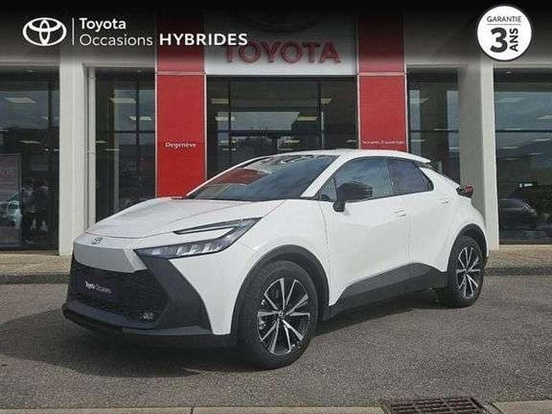Utilisé 2025 Toyota C-HR Design SUV | 36 790 € - Image 1/1