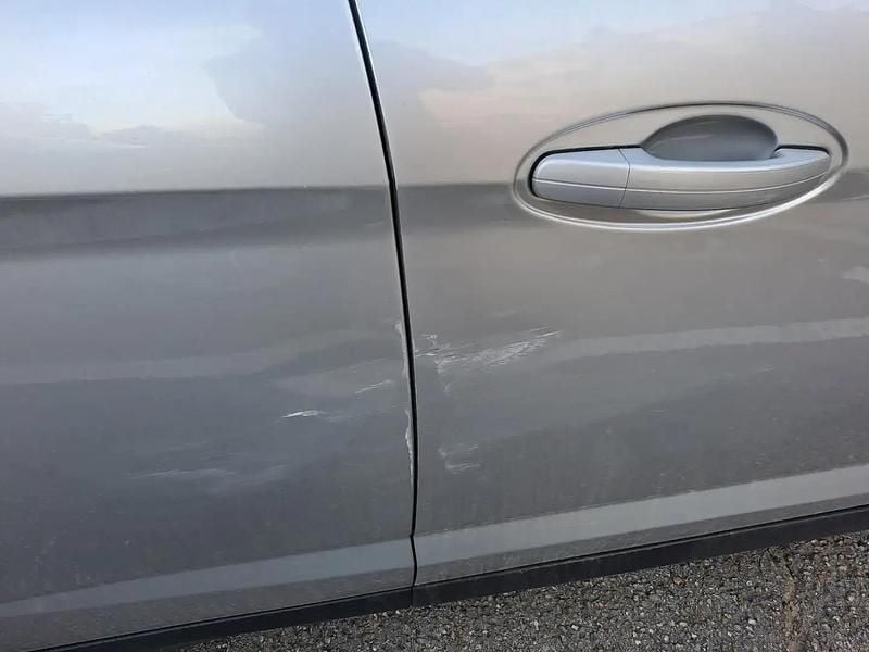 Occasion 2014 Ford C-MAX Monospace | 6 000 € (Prix juste) - Image 1/4