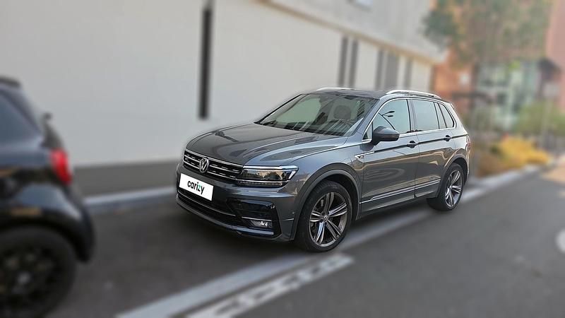 Gris Utilisé 2020 VW Tiguan Exclusive SUV | 29 878 € (Super prix) - Image 1/4