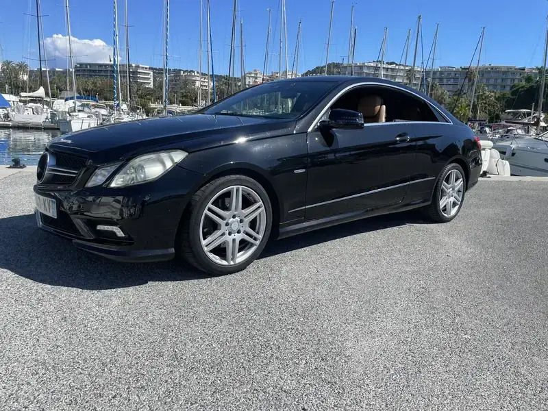 Utilisé 2010 Mercedes E350 Executive Coupé | 16 990 € - Image 1/4