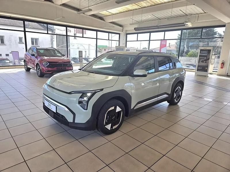 Vert Nouvelle 2025 Kia EV3 2 SUV | 38 990 € (Prix juste) - Image 1/4