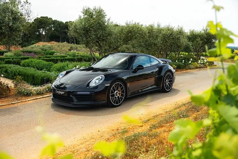 Noir Occasion 2016 Porsche 911 Turbo S Coupé | 157 990 € - Image 1/4