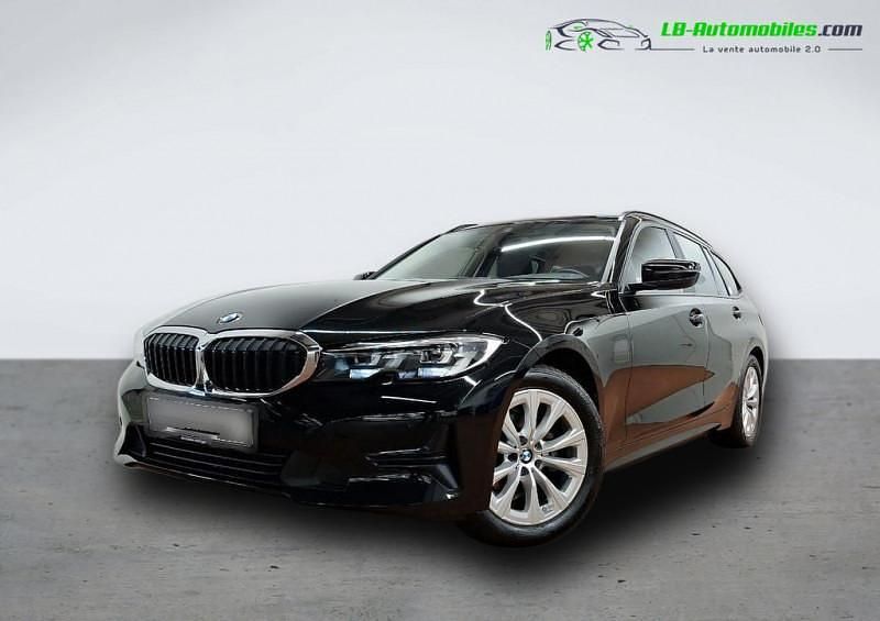 Utilisé 2022 BMW 318 Berline | 31 800 € (Prix juste) - Image 1/4