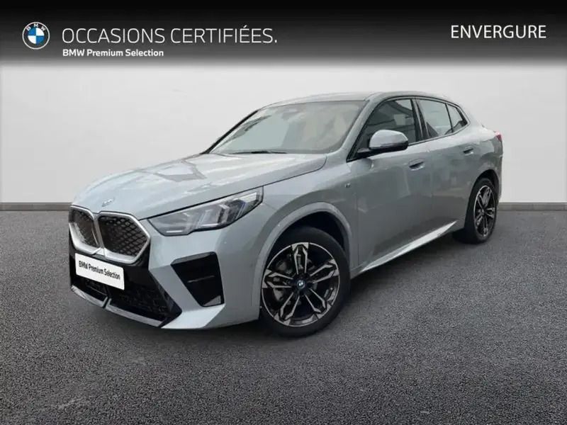 Utilisé 2025 BMW iX2 Comfort Edition SUV | 53 400 € (Prix cher) - Image 1/4