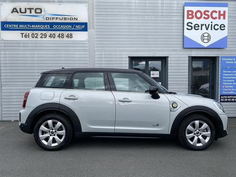 Gris Utilisé 2021 Mini Cooper Countryman Business SUV | 24 900 € (Prix juste) - Image 1/4