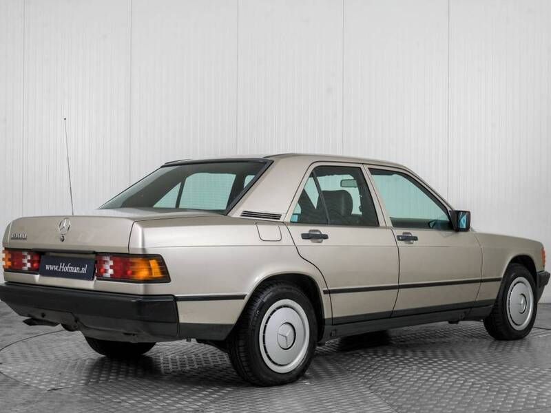 Occasion Mercedes 190 72 ch (52 kW) 1986 Gris Berline