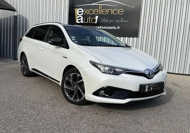 Occasion Toyota Auris Hybrid 99 ch (72 kW) 2016 Blanc Break