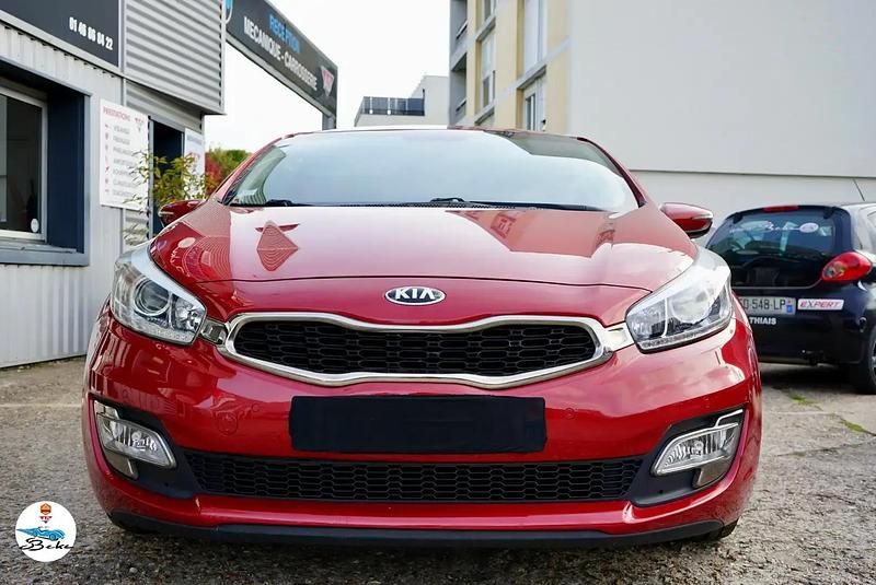 Occasion Kia ProCeed 135 ch (99 kW) 2015 Rouge Citadine