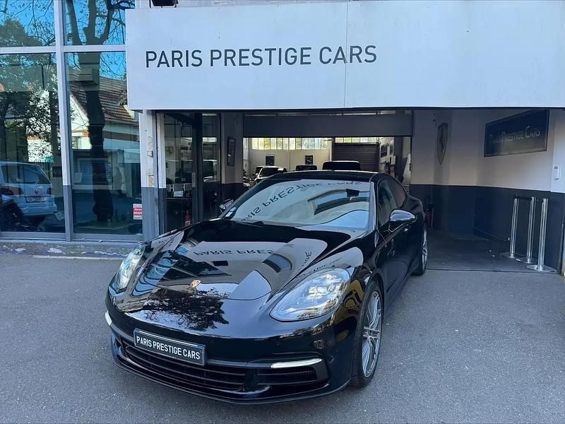 Noir Utilisé 2019 Porsche Panamera 4S Executive Berline | 73 500 € (Prix cher) - Image 1/4