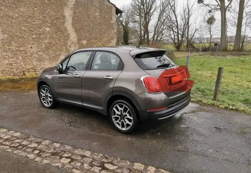 Utilisé 2016 Fiat 500X Pop SUV | 8 000 € - Image 1/4