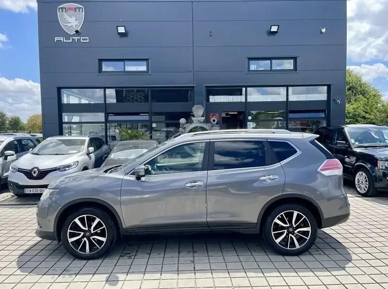 Gris Utilisé 2015 Nissan X-Trail Acenta SUV | 13 490 € (Prix juste) - Image 1/4