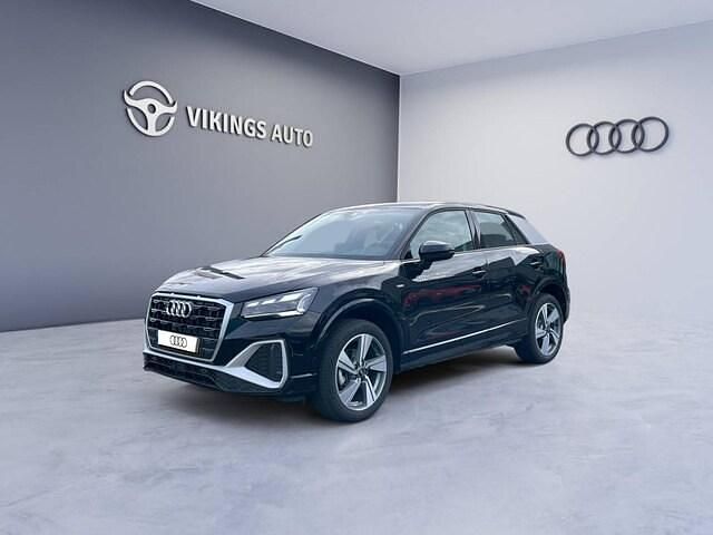 Noir mythe métallisé Utilisé 2024 Audi Q2 Advanced Plus SUV | 35 990 € (Prix cher) - Image 1/4