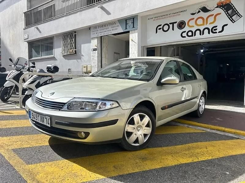 Beige Occasion 2001 Renault Laguna II Expression Berline | 4 700 € - Image 1/4