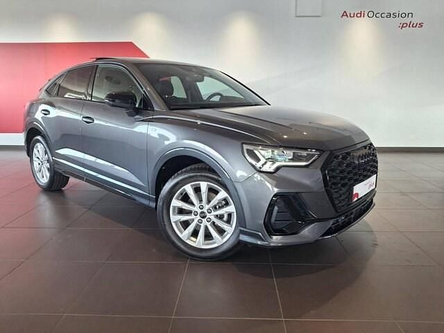 Gris daytona nacré Utilisé 2025 Audi Q3 Sportback S-Line SUV | 46 980 € - Image 1/4