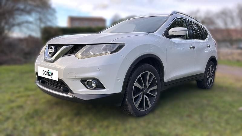 Blanc Occasion 2017 Nissan X-Trail Tekna SUV | 12 090 € (Bon prix) - Image 1/4