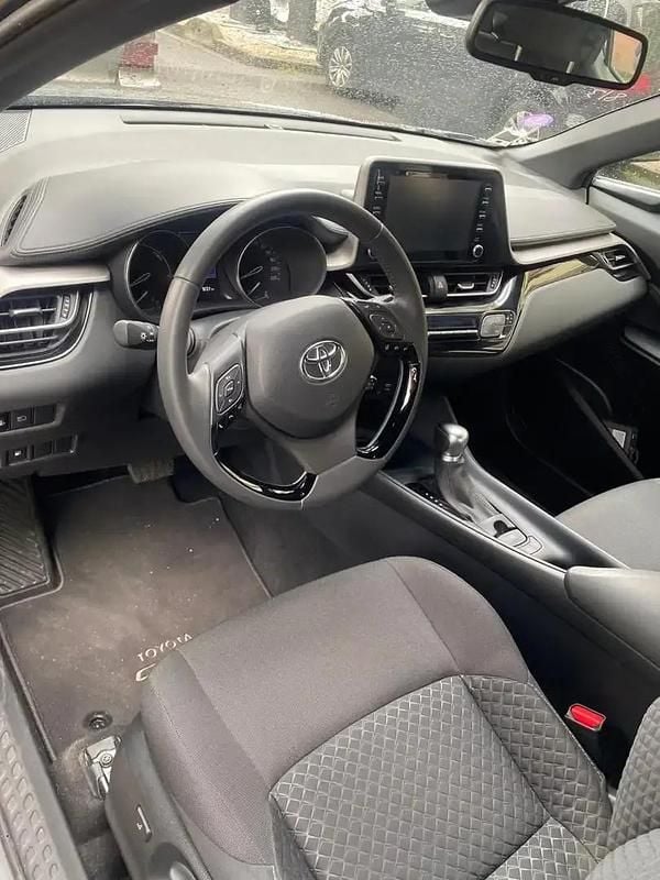 Utilisé 2021 Toyota C-HR Business Edition SUV | 16 880 € (Super prix) - Image 1/4
