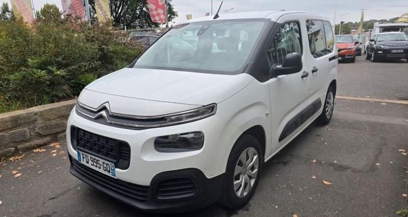 Utilisé 2018 Citroën Berlingo Monospace | 5 990 € (Super prix) - Image 1/4