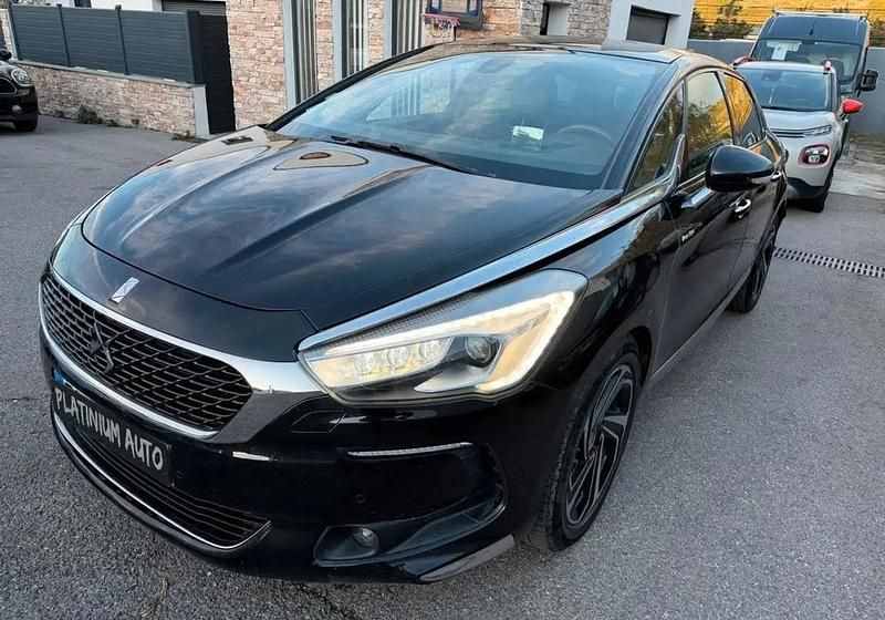 Noir Occasion 2017 DS Automobiles DS5 Prestige Citadine | 9 990 € (Prix juste) - Image 1/4