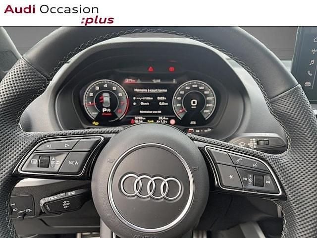 Occasion Audi Q2 S-Line 150 ch (110 kW) 2025 Gris daytona nacré SUV