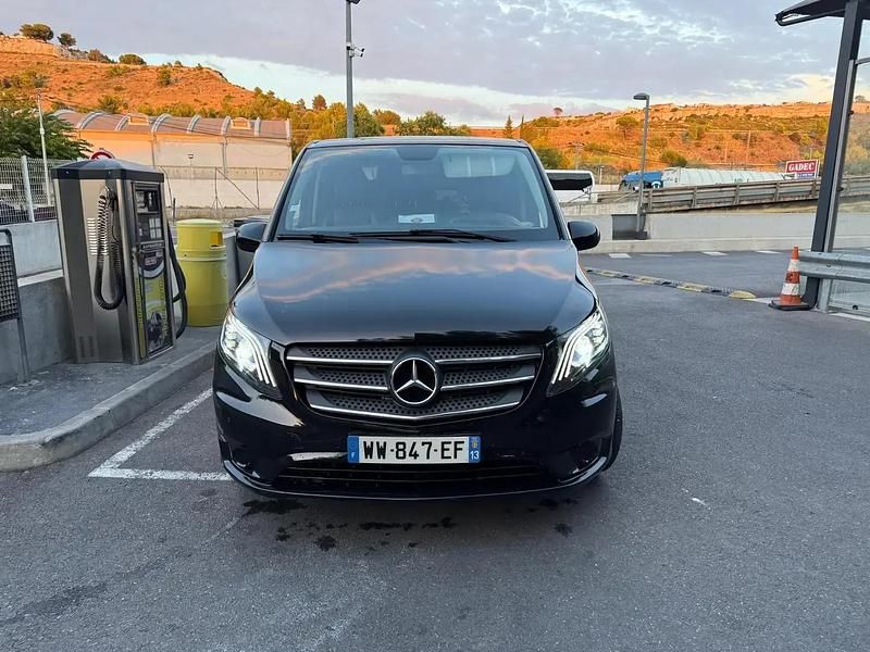Utilisé 2021 Mercedes Vito Monospace | 33 000 € - Image 1/4