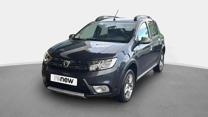 Gris Utilisé 2020 Dacia Sandero Stepway Citadine | 12 950 € (Prix juste) - Image 1/4