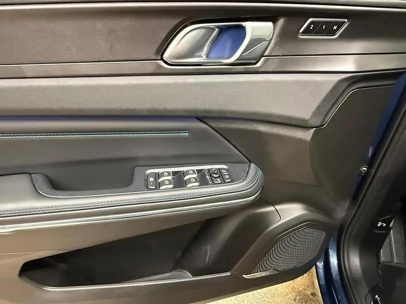 Occasion Lynk & Co 01 182 ch (133 kW) 2023 Bleu SUV