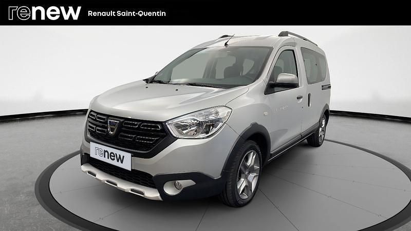 Gris Utilisé 2017 Dacia Dokker Stepway Van | 12 590 € (Bon prix) - Image 1/4