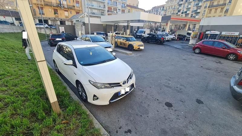 Occasion Toyota Auris 99 ch (72 kW) 2013 Berline