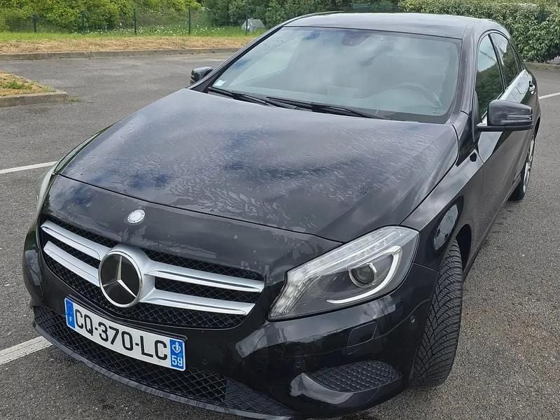 Noir Utilisé 2013 Mercedes A200 Berline | 8 600 € (Bon prix) - Image 1/4