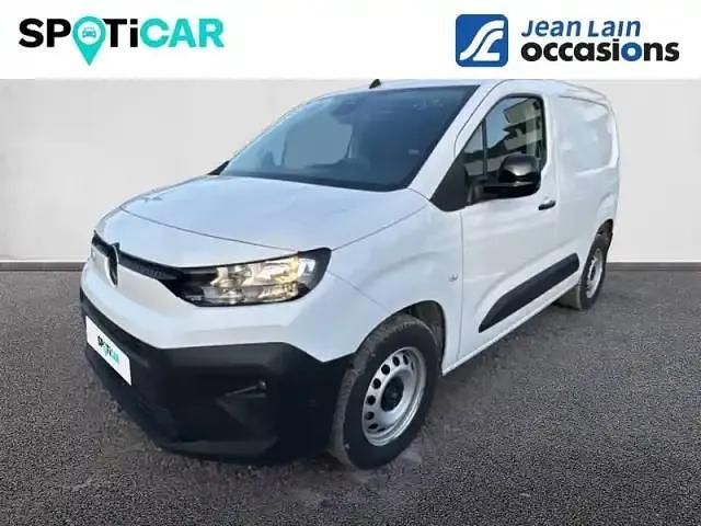 Blanc Occasion 2025 Citroën Berlingo PureTech Monospace | 21 974 € - Image 1/4