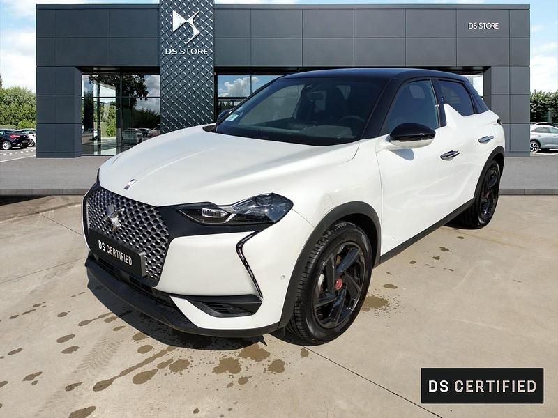 Blanc Utilisé 2020 DS Automobiles DS3 Crossback E-Tense Performance Line Plus SUV | 17 990 € - Image 1/4