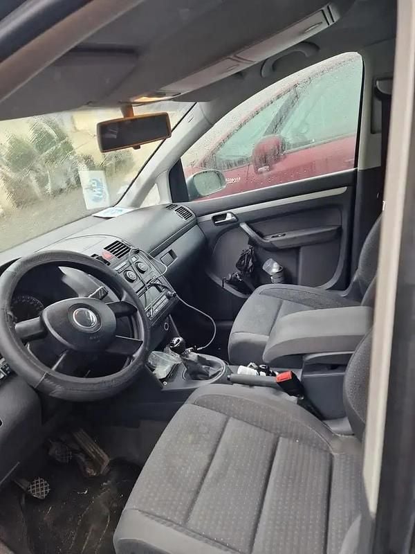 Occasion 2006 VW Touran Match Monospace | 2 000 € - Image 1/4