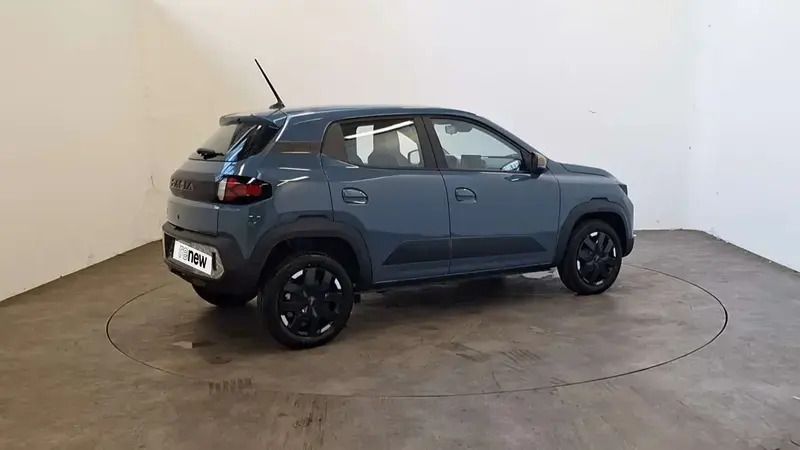 Image 2/4