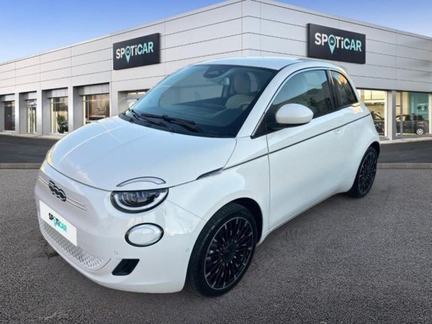 Blanc Utilisé 2022 Fiat 500e La Prima Citadine | 18 490 € (Prix juste) - Image 1/4