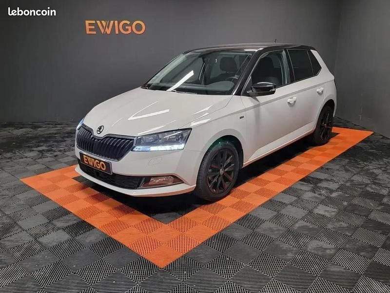 Blanc Utilisé 2020 Skoda Fabia Drive Citadine | 13 990 € (Prix juste) - Image 1/4