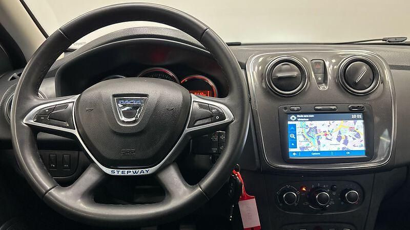 Occasion Dacia Sandero Stepway 90 ch (66 kW) 2020 Blanc Citadine