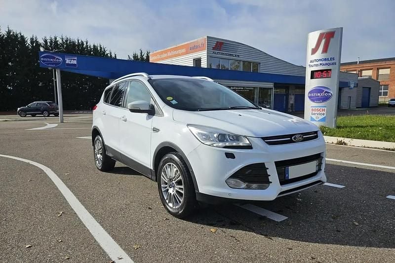 Blanc Occasion 2014 Ford Kuga Titanium SUV | 9 490 € - Image 1/4