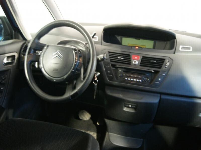 Image 2/4