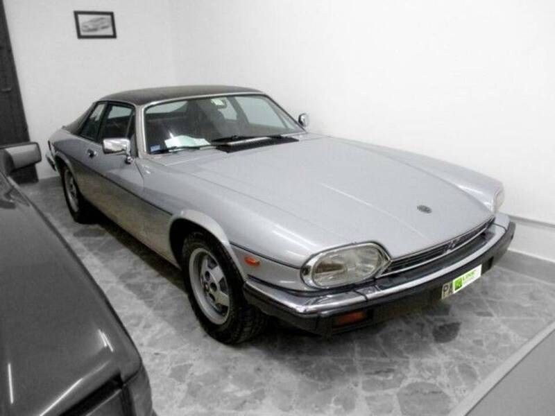 Gris Utilisé 1983 Jaguar XJS S Coupé | 25 000 € - Image 1/4