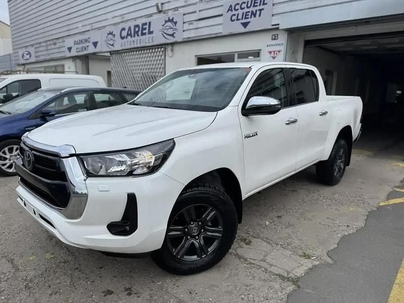 Blanc Nouvelle 2025 Toyota HiLux Pick-up | 38 900 € (Super prix) - Image 1/4