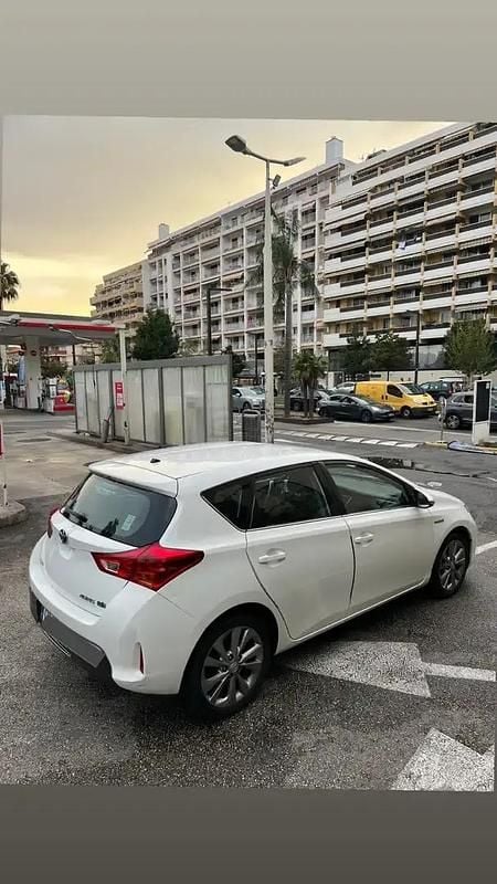 Utilisé 2013 Toyota Auris Berline | 9 700 € - Image 1/4
