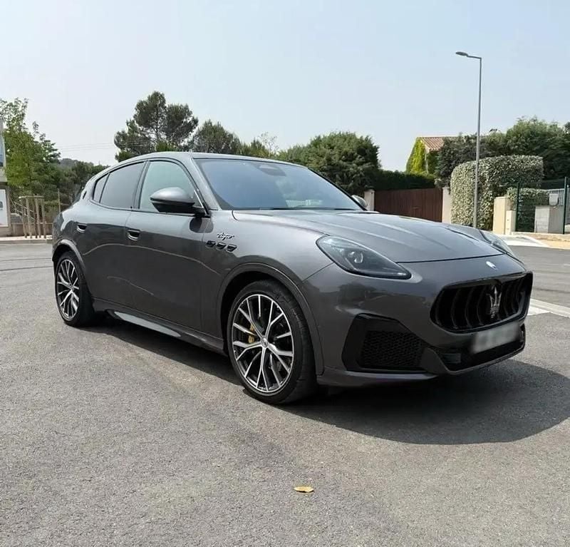 Gris Occasion 2022 Maserati Grecale SUV | 99 900 € (Prix assez cher) - Image 1/4