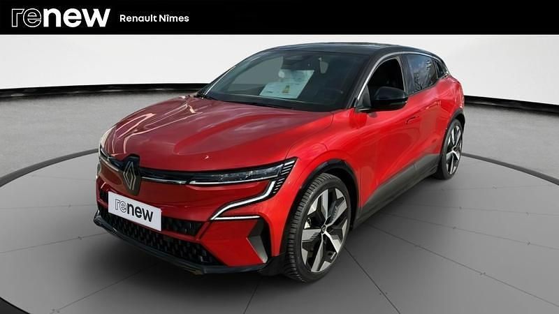 Rouge Occasion 2022 Renault Megane E-Tech Techno Berline | 24 999 € (Prix juste) - Image 1/4