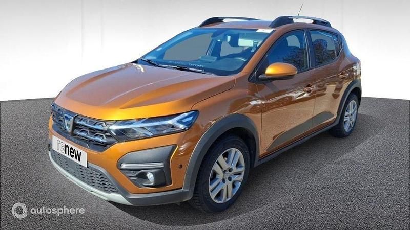 Orange Utilisé 2022 Dacia Sandero Comfort Citadine | 13 988 € (Prix juste) - Image 1/4